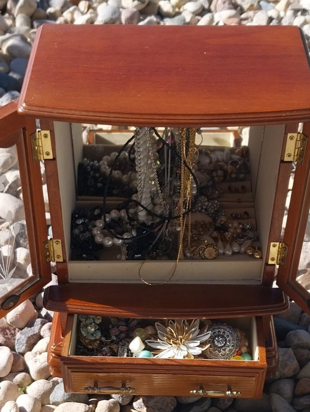 Vintage Jewelry Lot In Wooden Box
